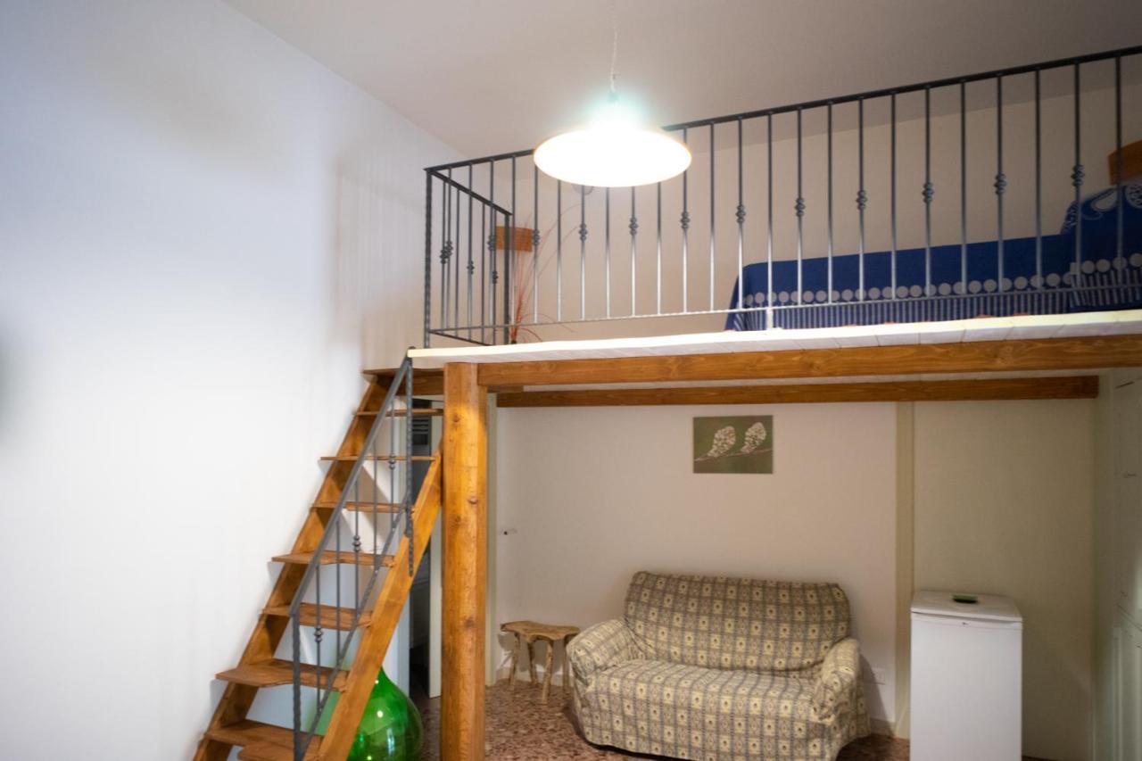 Il Melograno Bed & Breakfast Челие Месапика Екстериор снимка