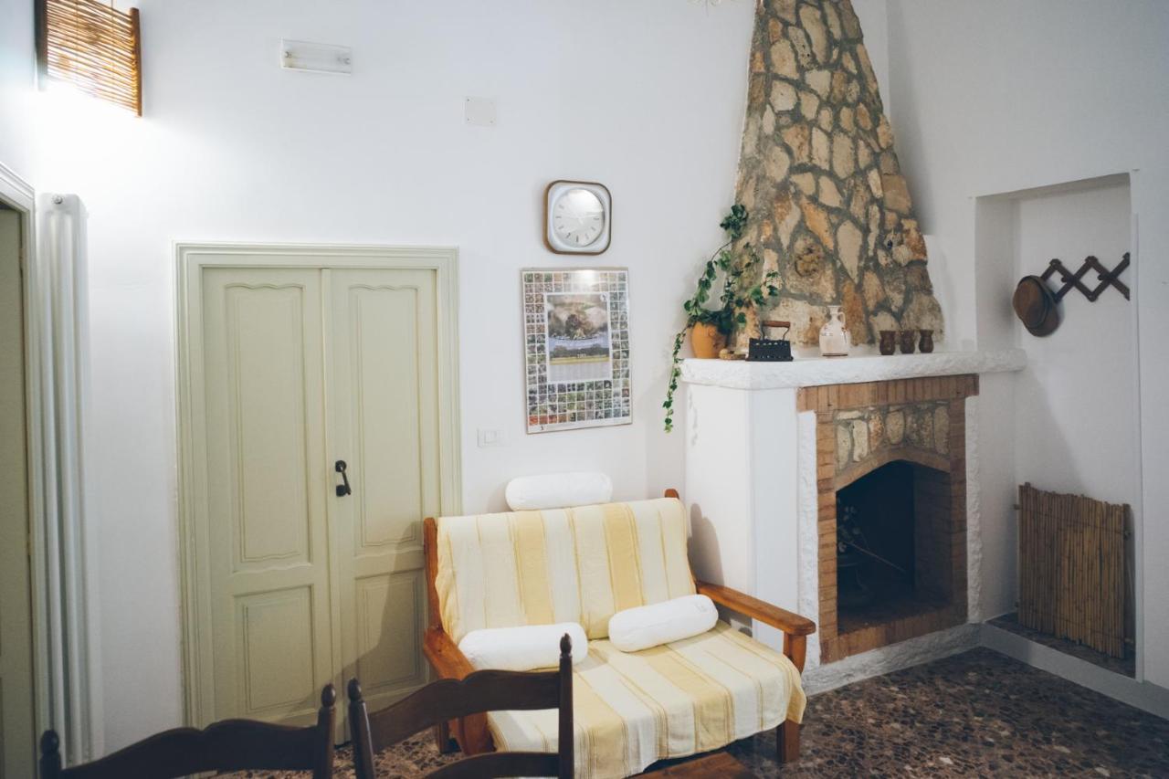 Il Melograno Bed & Breakfast Челие Месапика Екстериор снимка