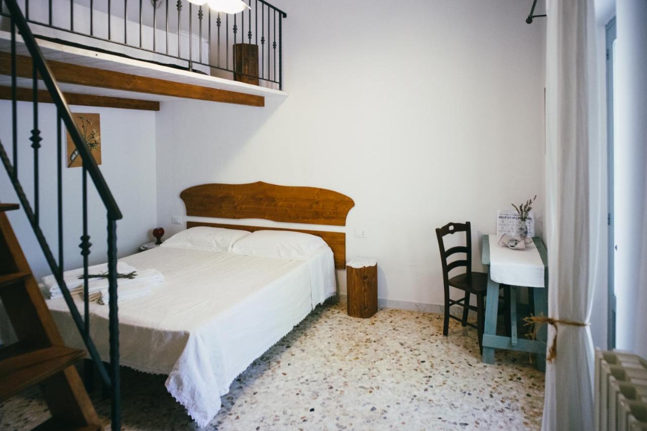 Il Melograno Bed & Breakfast Челие Месапика Екстериор снимка