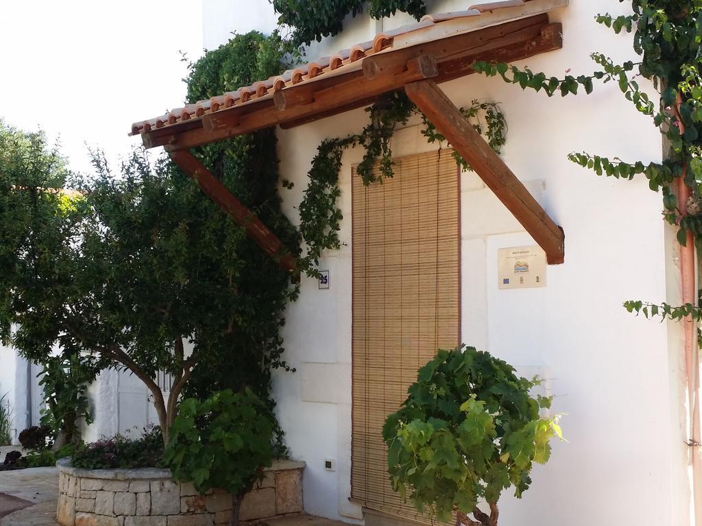 Il Melograno Bed & Breakfast Челие Месапика Екстериор снимка
